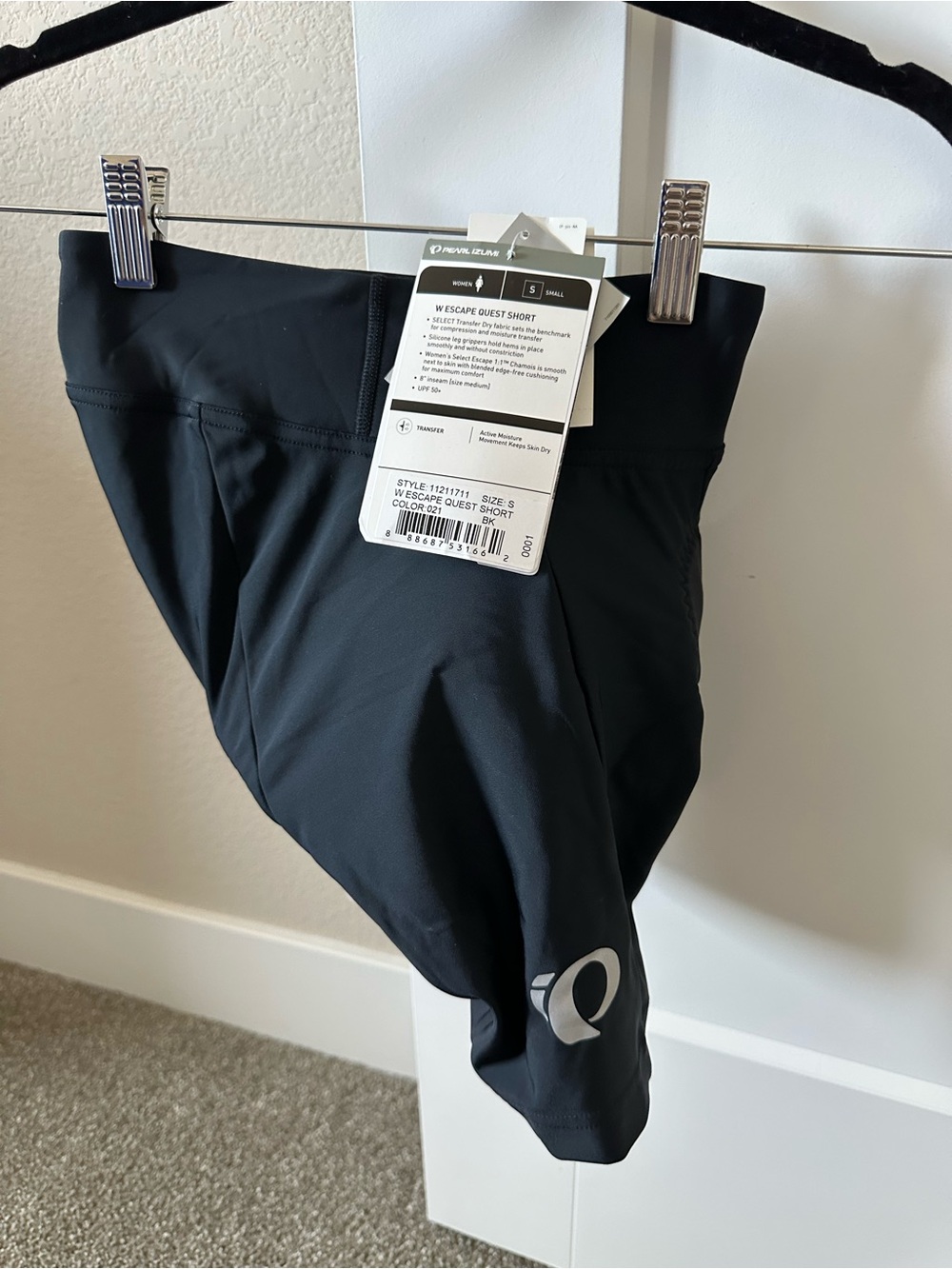 NWT Pearl Izumi Women’s Escape Quest Cycling Shorts – Size Small – Black